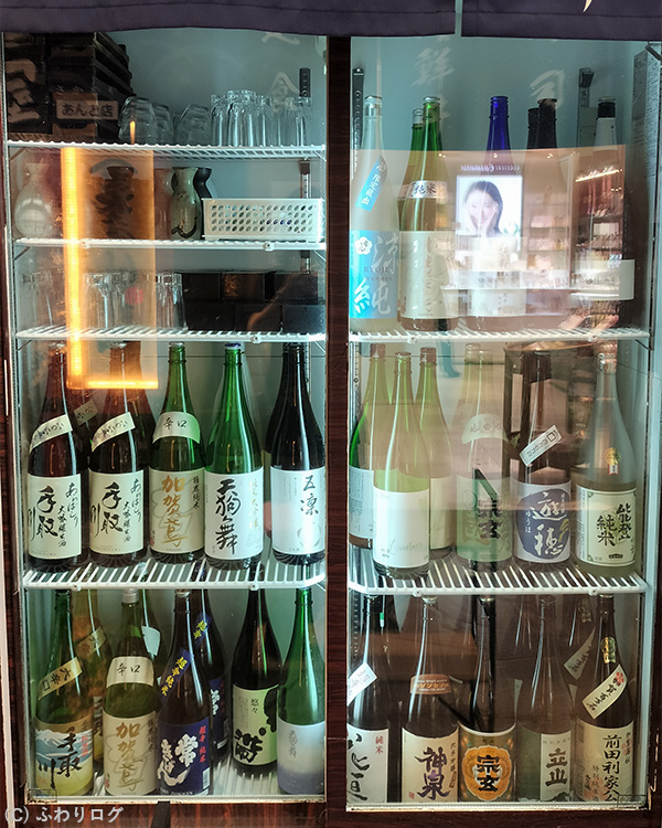 冷蔵庫で並ぶ日本酒たち♪